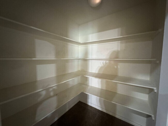 Building Photo - 601 W Little Dipper Dr