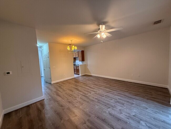 Building Photo - 15284-15331 US-331 BUS