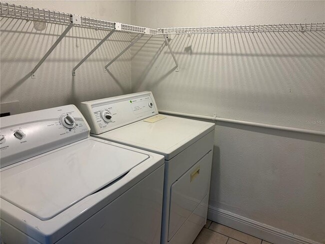 Building Photo - 3978 Crayrich Cir