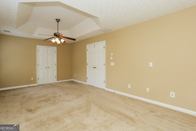 Building Photo - 934 Mill Creek Ave