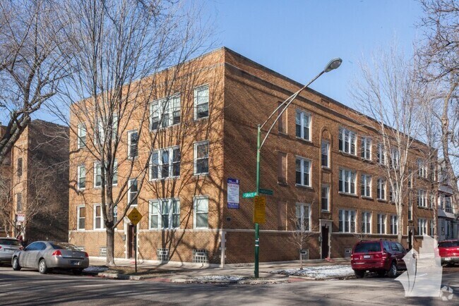 Building Photo - 1634 W Grace St