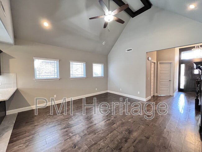 Building Photo - 3214 SW Stonepoint Ave