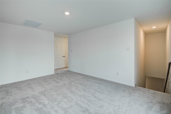 Building Photo - 19747 US-59