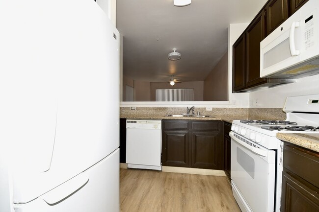 Building Photo - Next To Durango Casino | Gated Community | Laminate Floors | Community Fitness