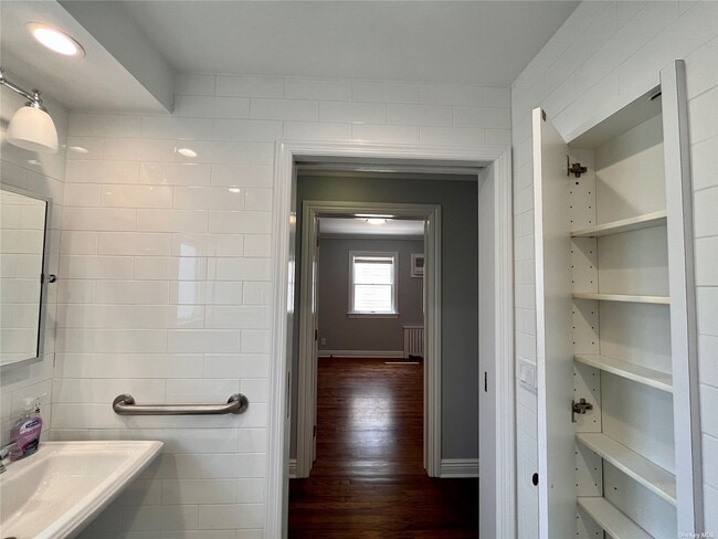 Building Photo - 3266 Brower Ave