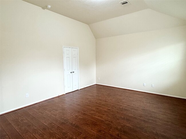 Building Photo - 26722 Mandrake Falls Ct