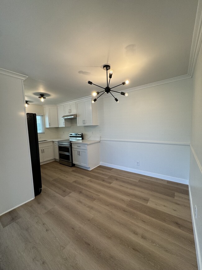 Dining area - 2844 E 3rd St