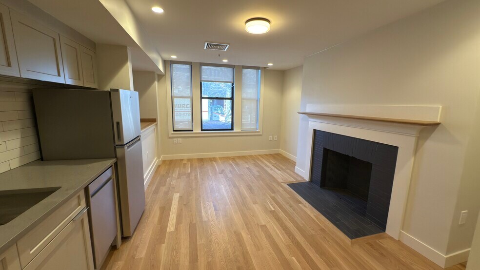 Building Photo - 56 JFK St