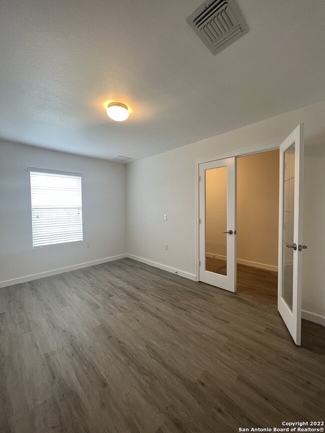 Building Photo - 9116 China Rose Dr