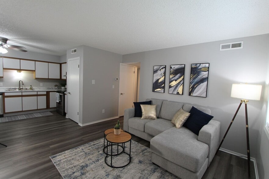 Interior Photo - The Warwick