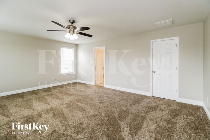 Building Photo - 2986 Grassy Knoll Cir