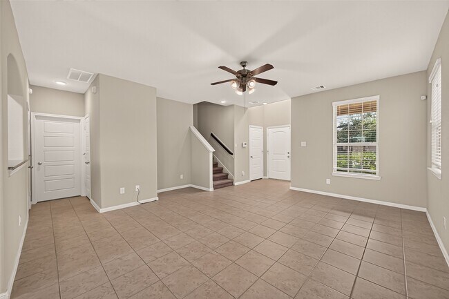 Building Photo - 16226 Westley Ridge Dr