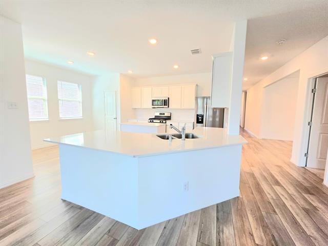 Building Photo - 8500 Gray Squirrel Ln.