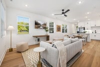 Building Photo - 1324 Van Buren Ave