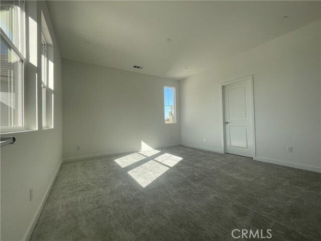 Building Photo - 2551 Pheasant Wy