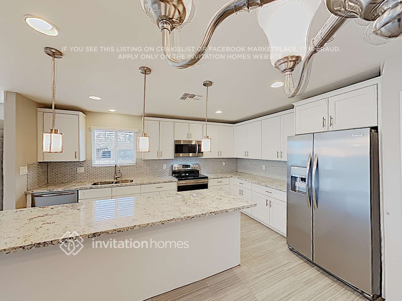 Building Photo - 3224 S Albert Ave