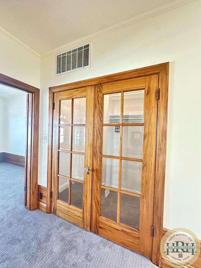 Building Photo - 753-755 21st Avenue