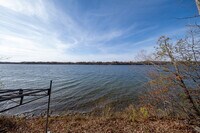 Building Photo - 2575 Lake Elmo Ave N