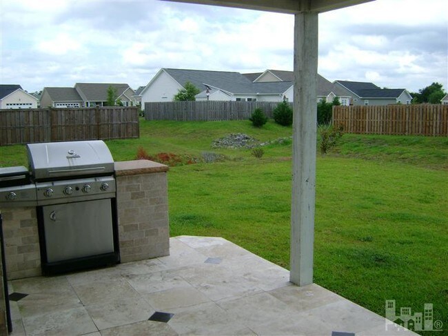Building Photo - 2611 Ravens Glass Ct