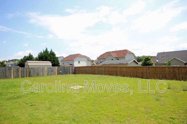 Building Photo - 689 Flintrock Dr