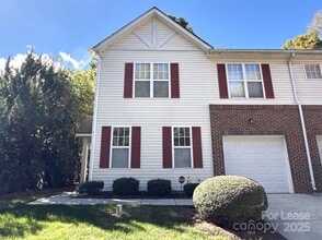 Building Photo - 10777 Essex Hall Dr