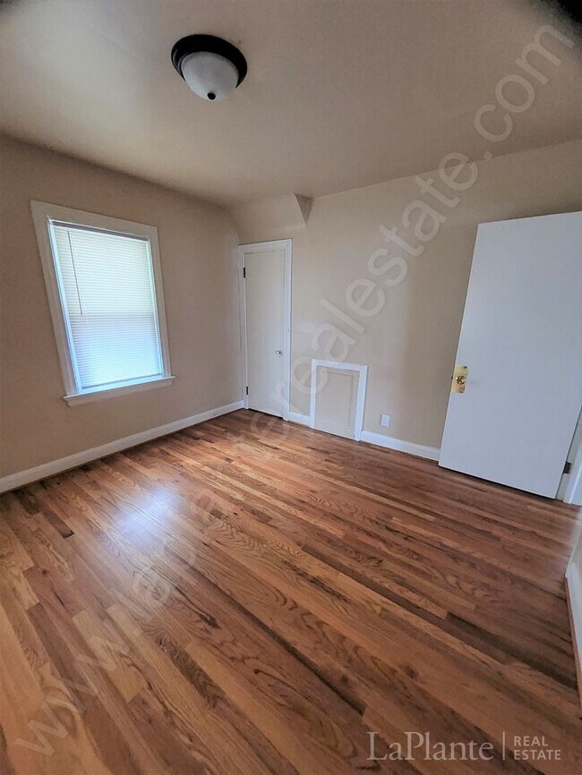 Building Photo - Beautiful 3 Bedroom Home for Rent