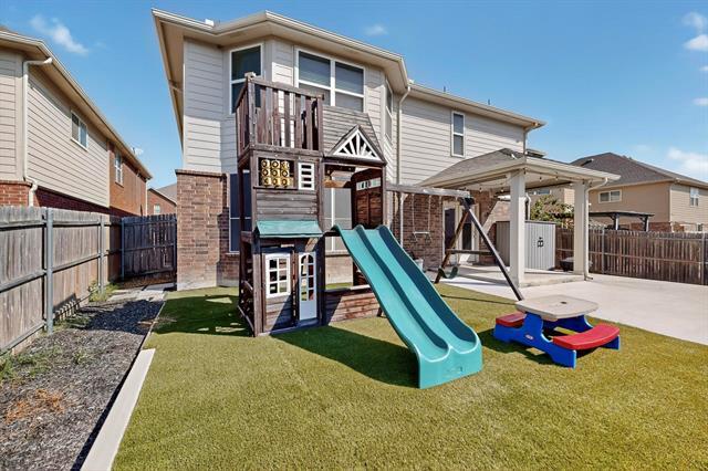 Building Photo - 2224 Loreto Dr