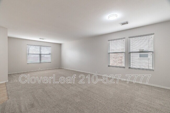 Building Photo - 3011 Pedernales Dr