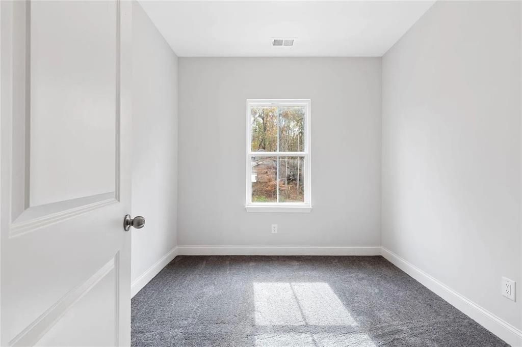 Building Photo - 1162 Buice Lake Pkwy