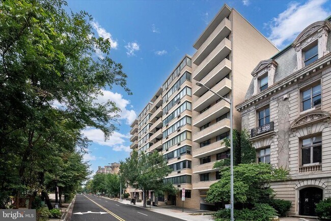Building Photo - 1325 18th St NW