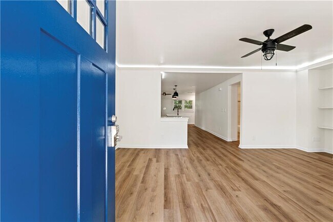 Building Photo - 2245 Nelms Dr SW