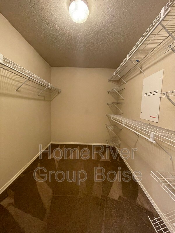 Building Photo - 9733 W Brogan Dr
