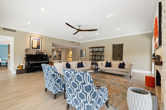 Building Photo - 77 Colgate Dr