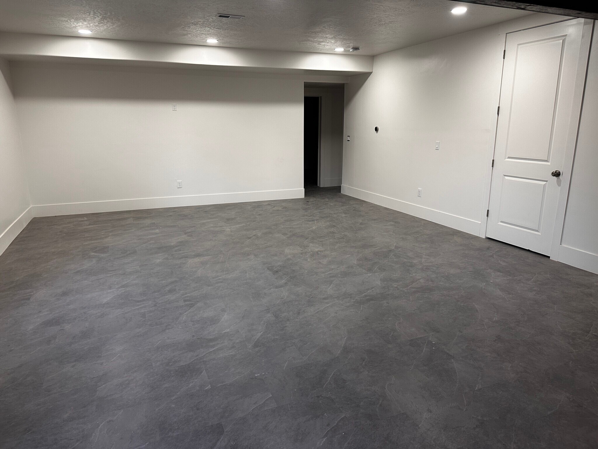 Building Photo - 9476 N Timpanogos Cv