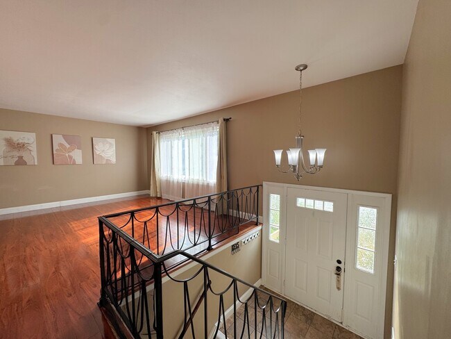 Building Photo - 8113 Norwood Ct
