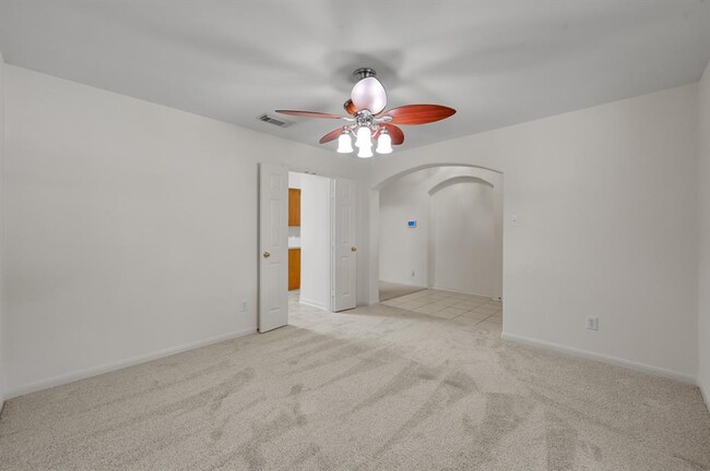Building Photo - 32503 Hadden Park Ct