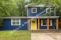 Building Photo - 3812A Hillside Dr-