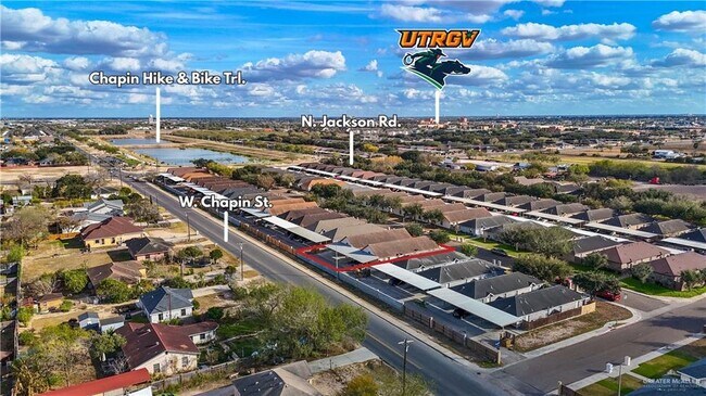 Building Photo - 15 West Dr