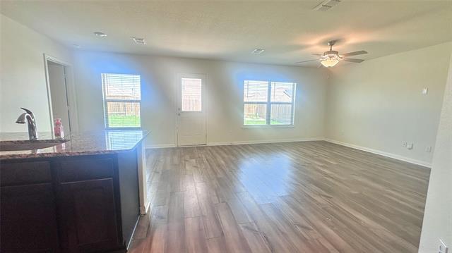 Building Photo - 3018 Hereford Dr