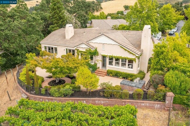 Building Photo - 111 Diablo Ranch Ct