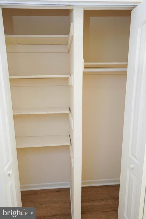 Building Photo - 734 Hemlock St