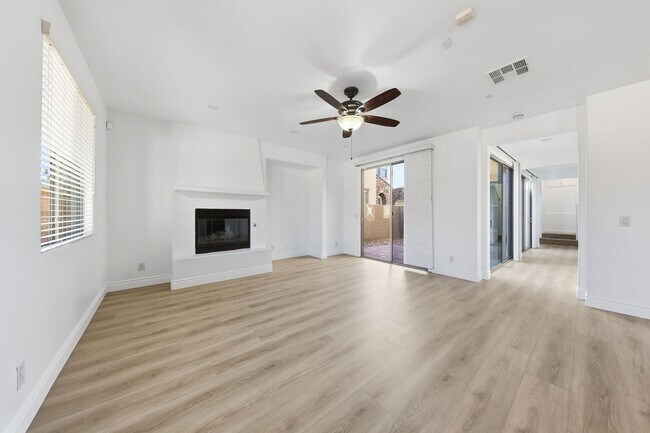 Building Photo - Luxury Golf Resort Living in Guard-Gated Tuscany – Henderson