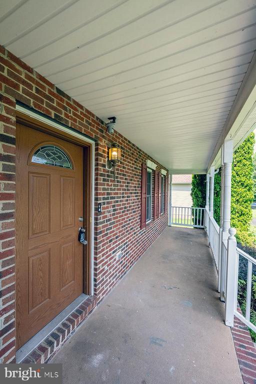 Building Photo - 35184 Pheasant Ridge Rd