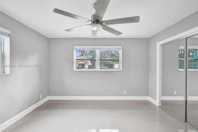 Building Photo - 1423 Garfield St