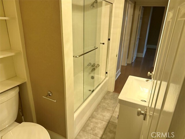 Building Photo - 119 N Cullen Ave