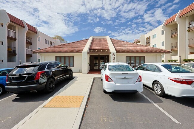 Building Photo - Beautiful 2 Bed, 2 Bath Condo in 62+ Community – Furnished or Unfurnished