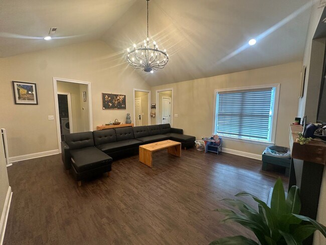 Building Photo - Coming Soon – Spacious 4 Bedroom, 3 Bathroom Custom-Built Home for Rent!