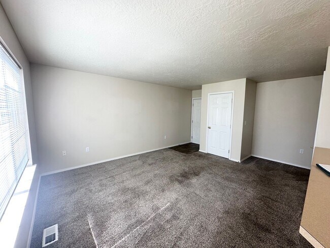 Building Photo - Corsair Lane 2