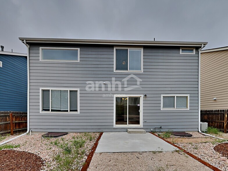 Building Photo - 2349 Sage Grouse Ln