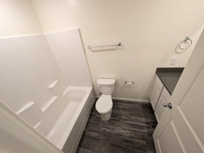 Building Photo - 4935 Olive Mesa Ave